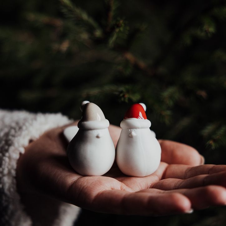 Elin Keramikvogel mit roter Mütze von Storefactory | 4
