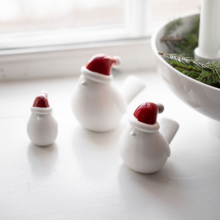 Elin Keramikvogel mit roter Mütze groß von Storefactory | 2