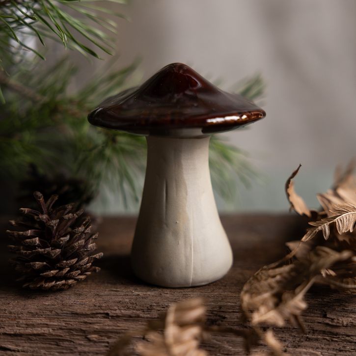 Pilz Skogsby braun glänzend von Storefactory | 1