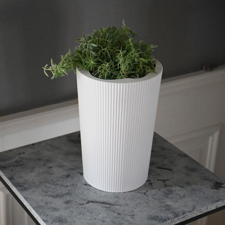 Vase Eksberg white von Storefactory | 2